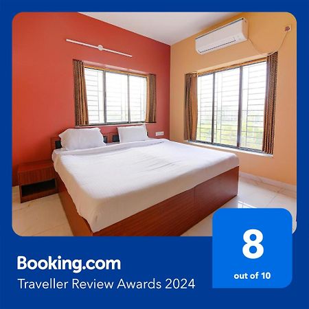 Fabhotel Amar Raj Inn Колката Екстериор снимка