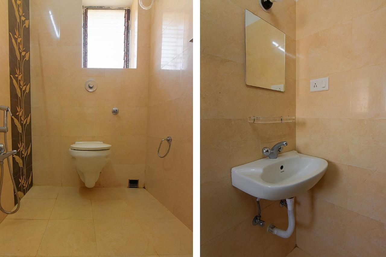 Fabhotel Amar Raj Inn Колката Екстериор снимка